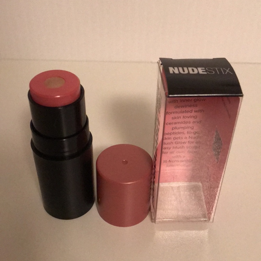 nudestix nudies matte +glow core in pink ice NEW
